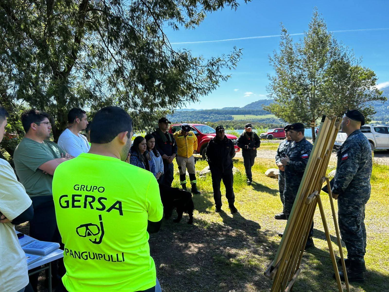 Siguen labores de búsqueda de un hombre desaparecido en lago Panguipulli